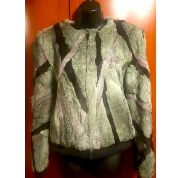 NWT Metric Knits Fur Collection Rabbit Reversible 2-in-1 Bomber Jacket  Size L - Picture 2 of 6